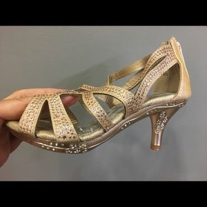 Lucky Top Girls rhinestone gold/champagne heels